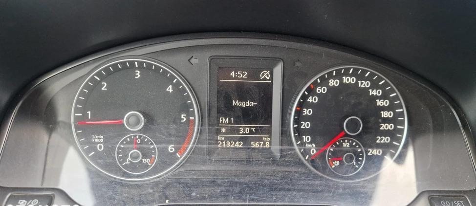 Volkswagen Caravelle cena 79900 przebieg: 211000, rok produkcji 2015 z Pilica małe 56